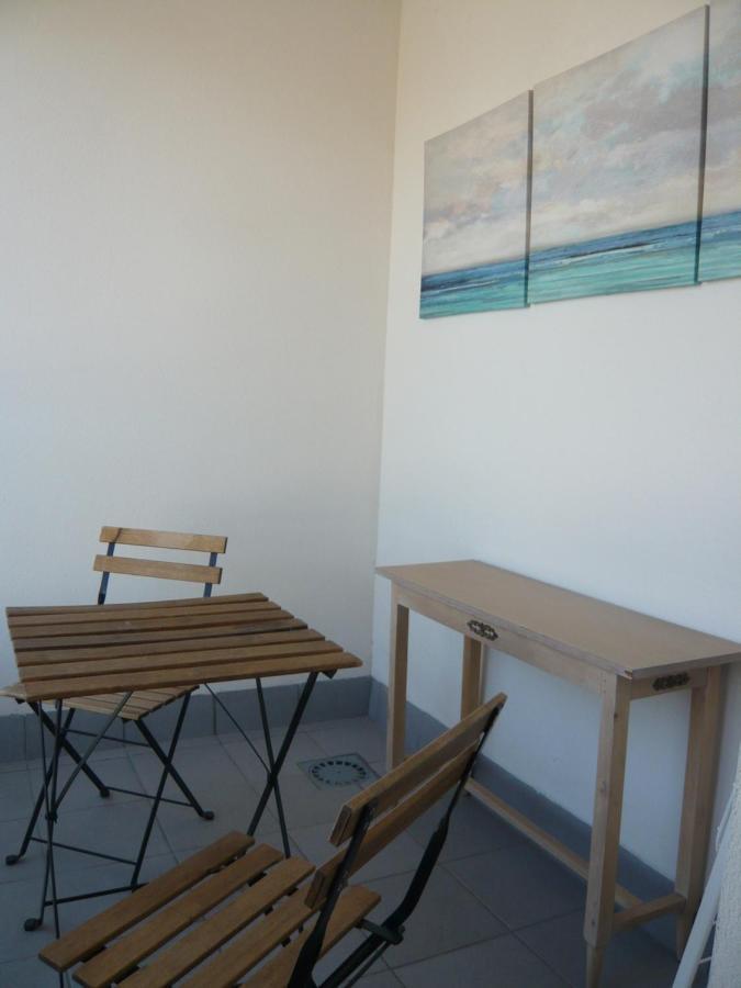 Real Escuela Home Jerez de la Frontera Kültér fotó