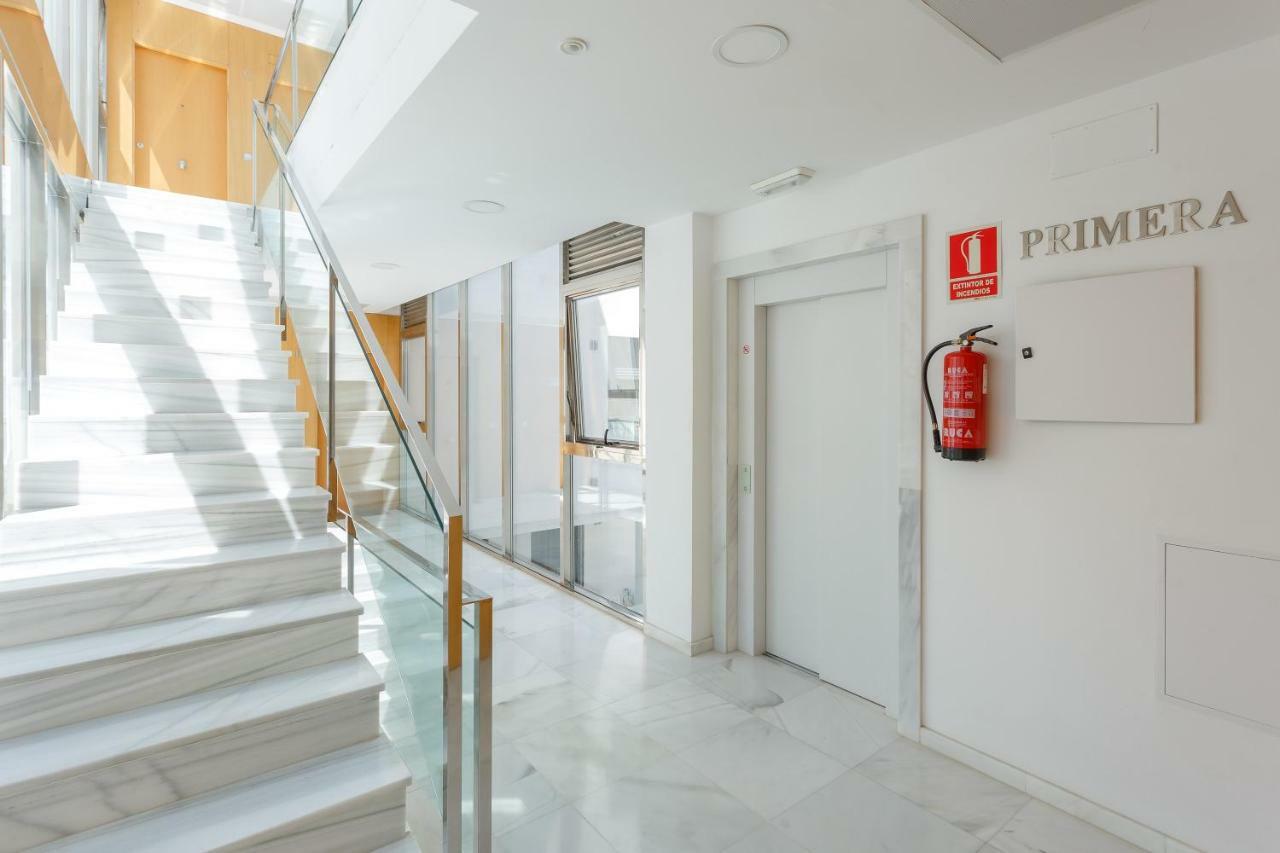 Real Escuela Home Jerez de la Frontera Kültér fotó